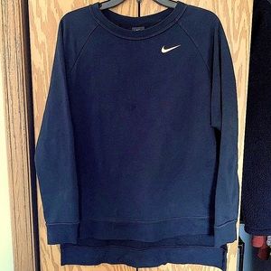 butt covering Nike sweatshirt